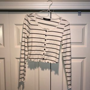 Button down long sleeve shirt